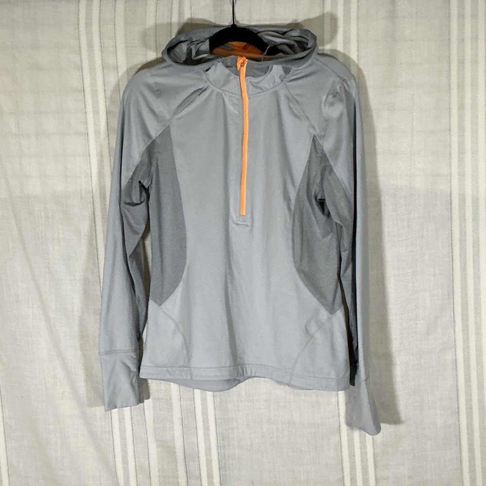 MPG Gray Athletic Hoodie Size L Lightweight Activewear Pullover